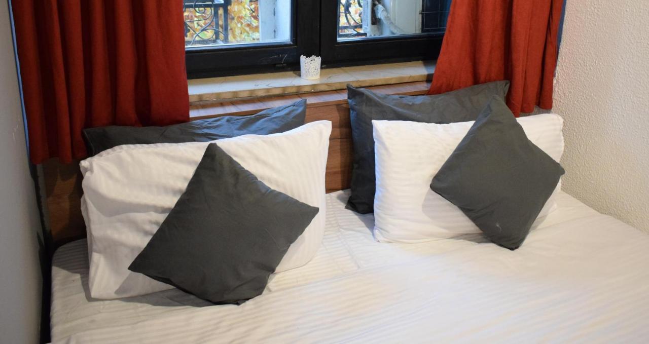 M - Square Private Rooms Scopia Exterior foto