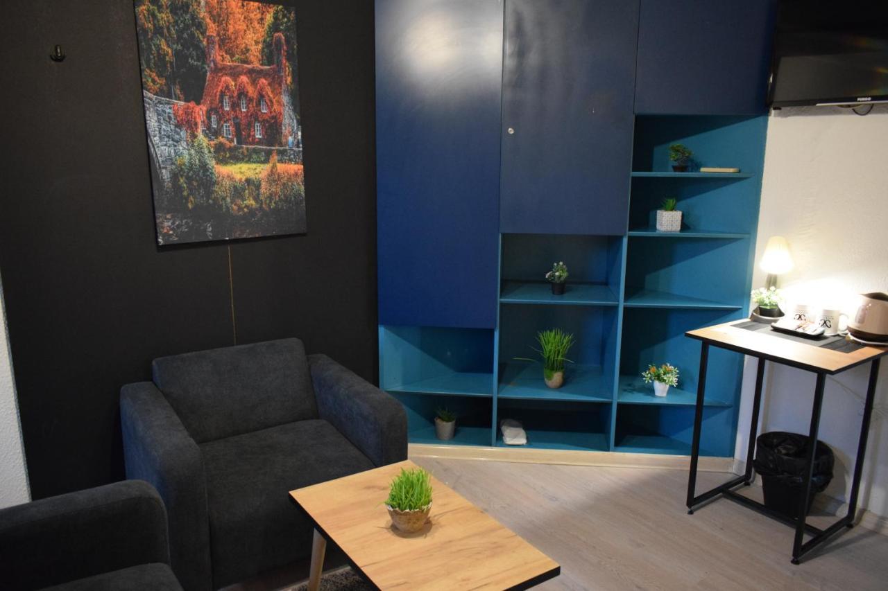 M - Square Private Rooms Scopia Exterior foto